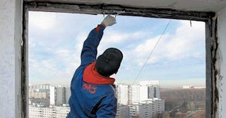 Демонтаж остекления балкона в Домодедово - цена от 576 руб. - Сварной-Дмд